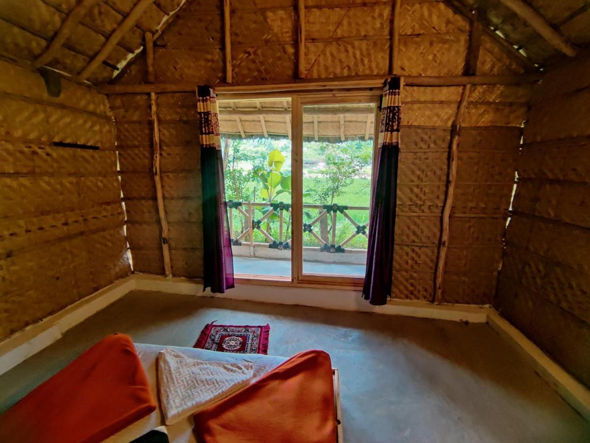 The Gravity Cafe -A Unit Of Staychillhampi Eksteriør bilde
