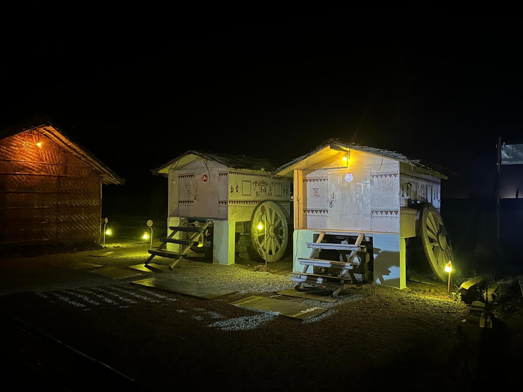 The Gravity Cafe -A Unit Of Staychillhampi Eksteriør bilde