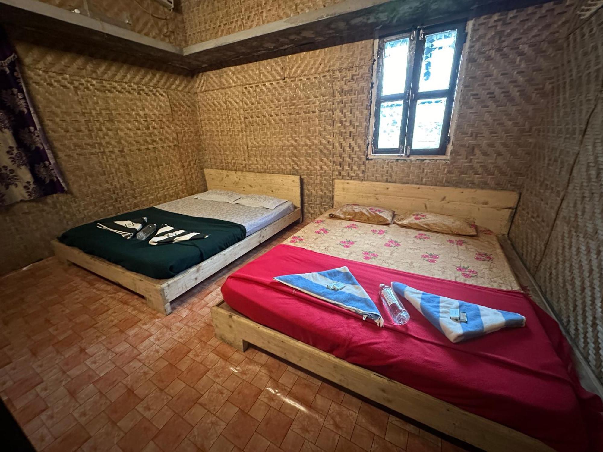 The Gravity Cafe -A Unit Of Staychillhampi Eksteriør bilde